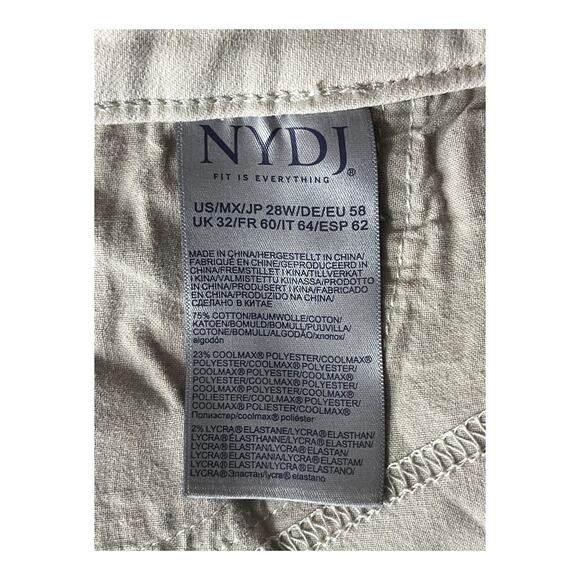 NYDJ Jeans  Marilyn Straight Crop Jeans In Plus Size 28W - Picture 6 of 7
